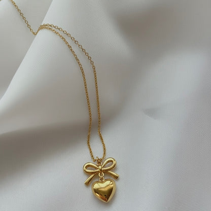 Dainty Bow Necklace