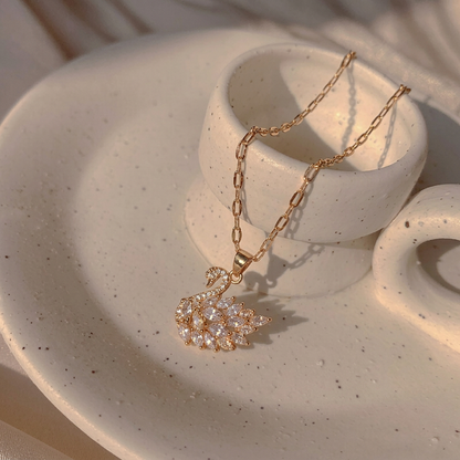 Vanila Swan Pendant